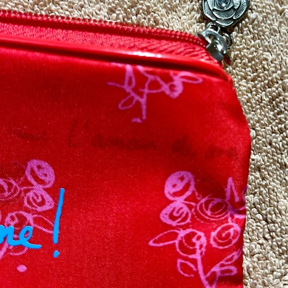 Throbbing‎ Hot Pink Make Up Case Lancôme Bright turquoise lettering and lining